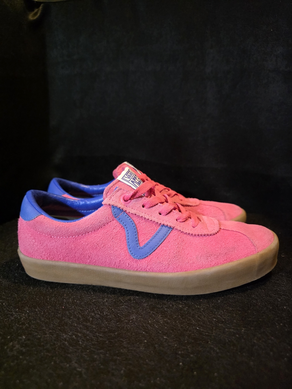 Vans Pink Suede Casual Sneakers with Blue Accents Womens Size 8.5 - Picture 7 of 9